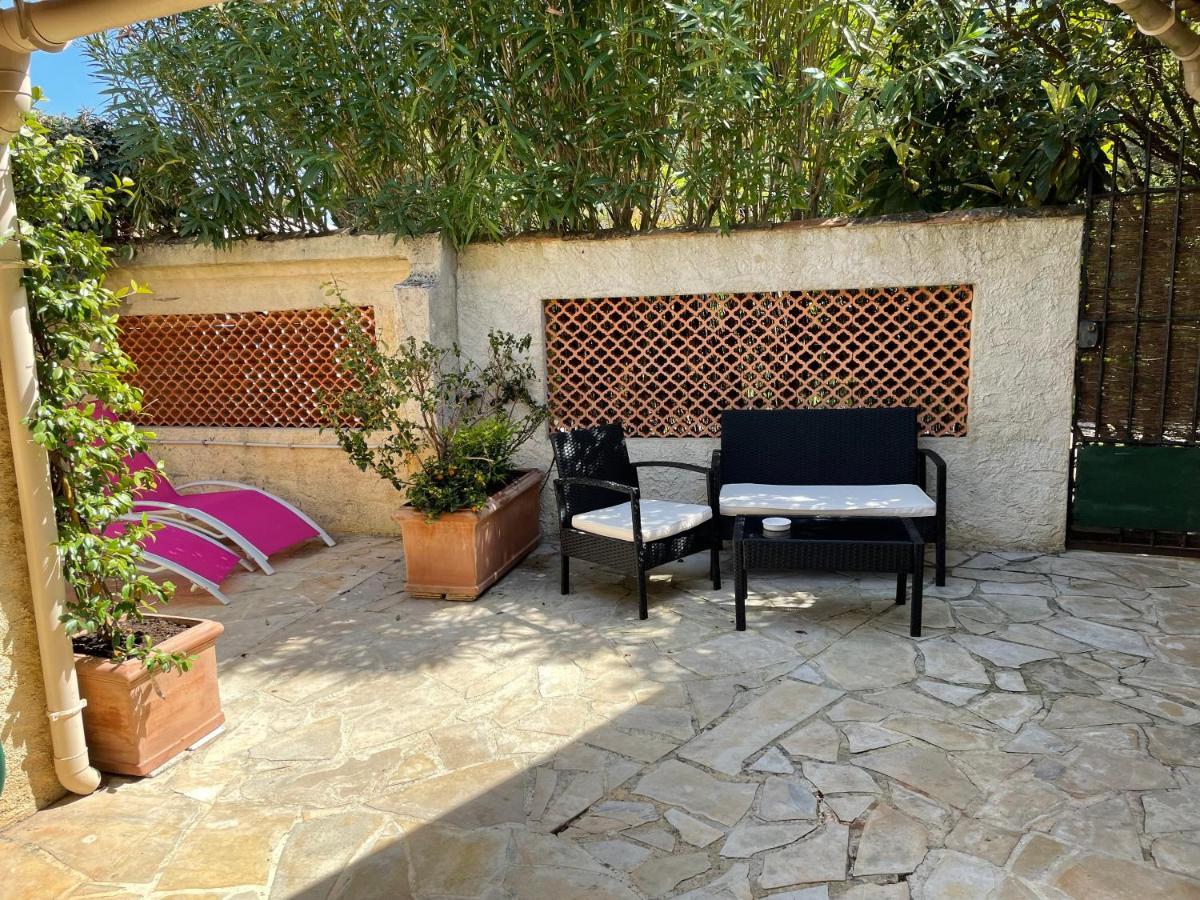 Maisonnette Au Calme Et Proche Mer Mandelieu Buitenkant foto